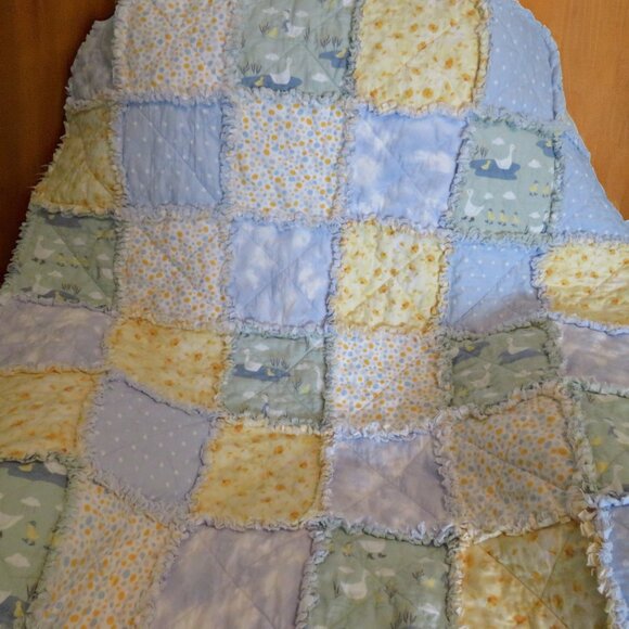 Flannel Rag Quilt With Batting 42 x 42 Blue and Yellow With Ducks - Picture 1 of 12